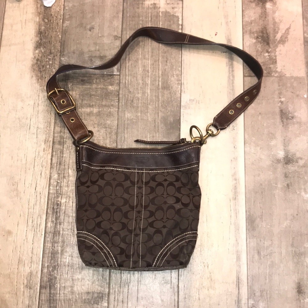 Coach purse Authentic brown Crossbody